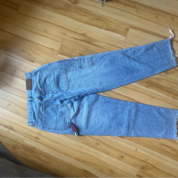 Tommy Jeans - Picture 3 of 7